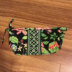 Small cute Vera Bradley makeup bag